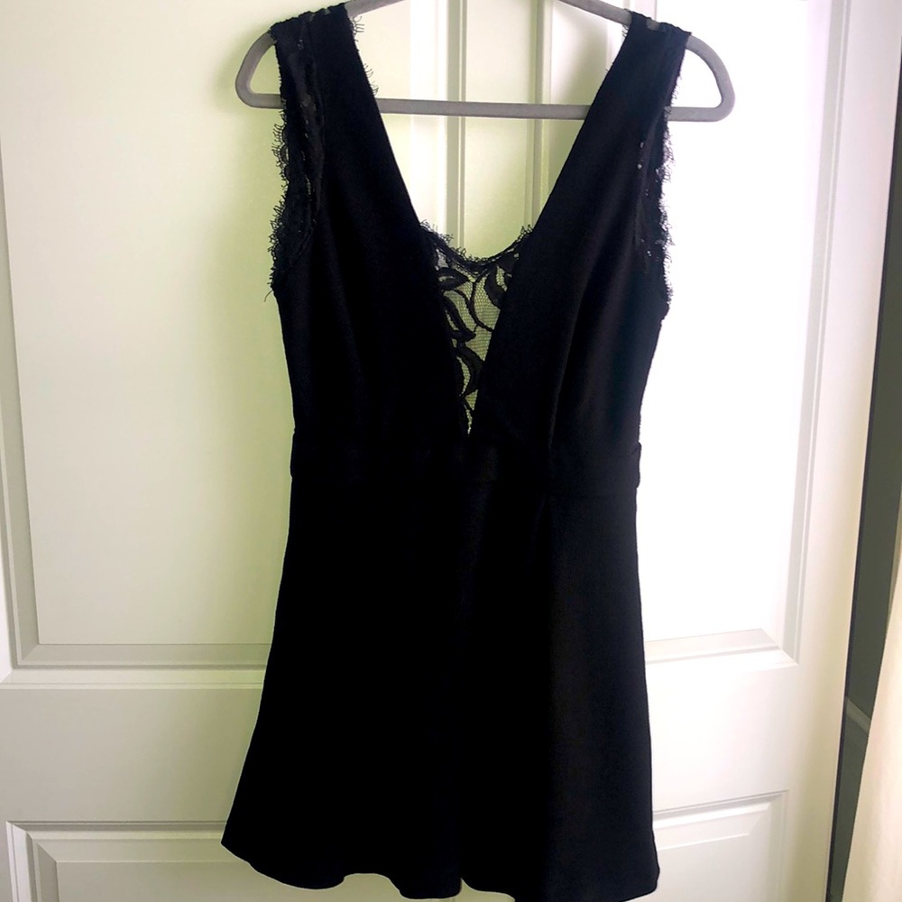 BCBGeneration‎ Sleeveless Dress Size 8 Black V Back